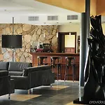 Regency Park Hotel 